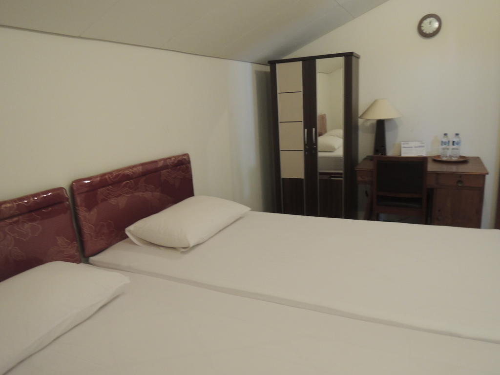 Rumah Polonia Guest House Yakarta Habitación foto