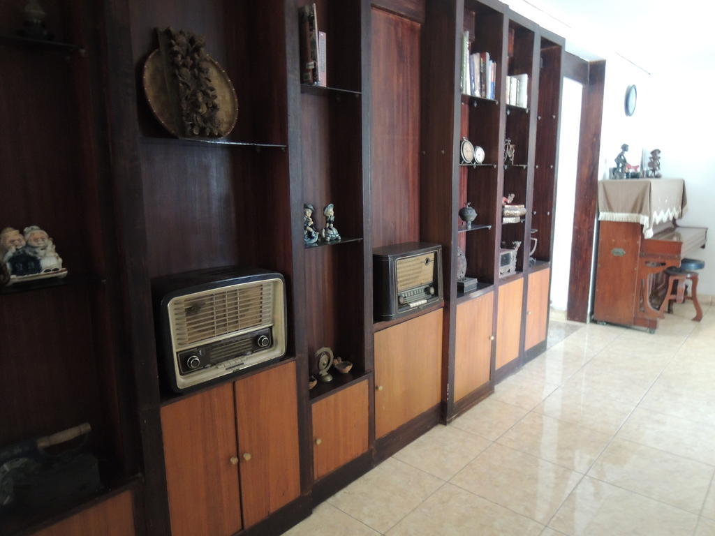 Rumah Polonia Guest House Yakarta Exterior foto
